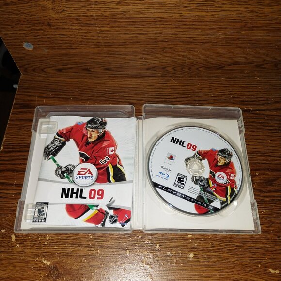NHL 09 (Sony PlayStation 3, PS3, 2008) Complete with manual - Picture 2 of 3